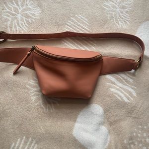 Universal Thread, Fanny Pack, Pre owned